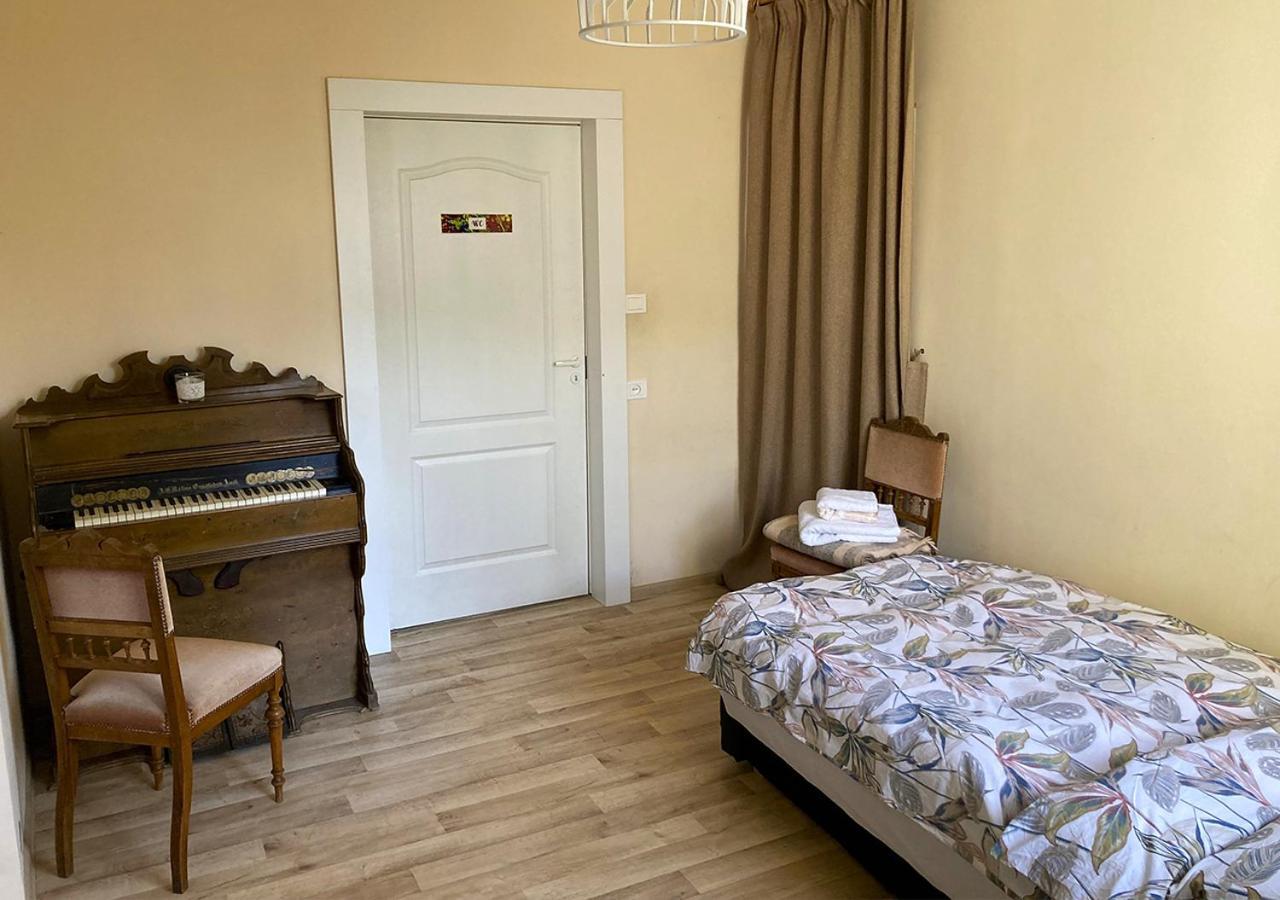 Authentic Old Studio House Kaunas Ngoại thất bức ảnh